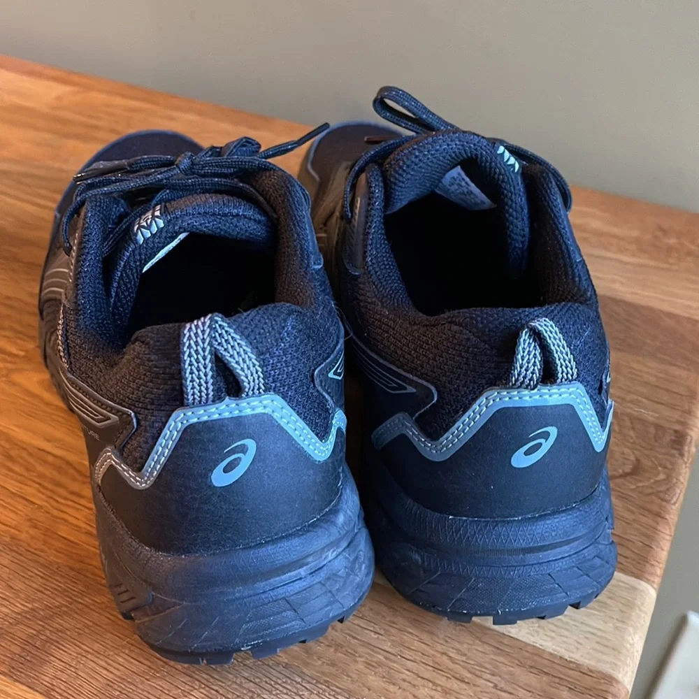 ASICS Gel-Venture 8 — Mens size 7 - Womens size 8.5 - Picture 5 of 9